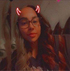 Meet your Posher, Alejandra